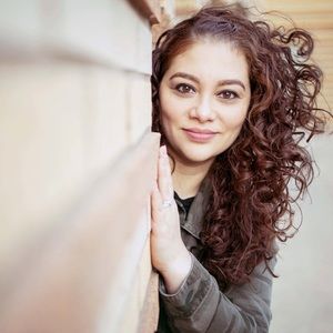 Meet your Posher, Adriana